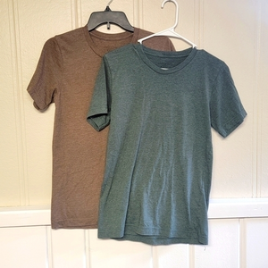 Kennedy Todd T-shirts‎